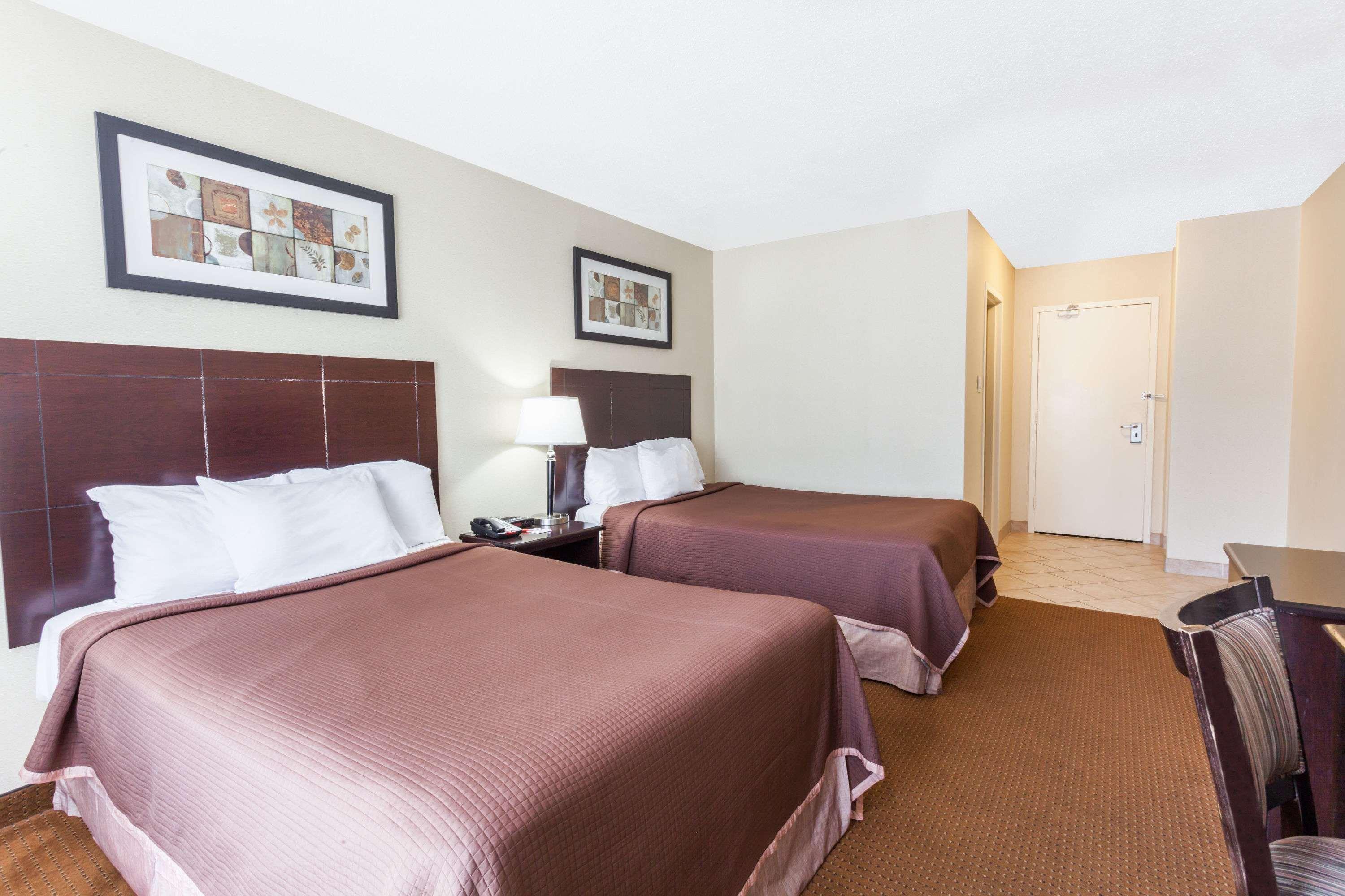 Toronto East Inn ภายนอก รูปภาพ